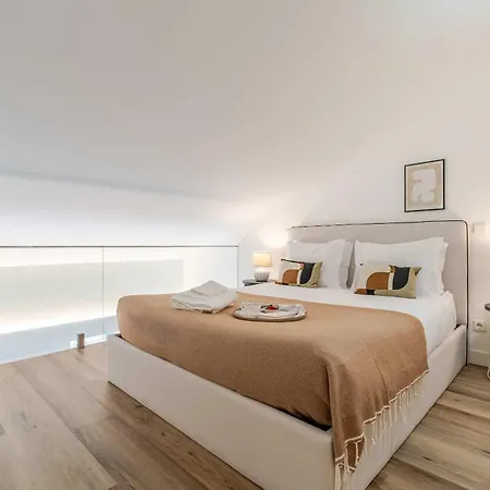 Stylish Flat Near The Douro River By Hostwise * 加亚新城