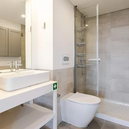 Stylish Flat Near The Douro River By Hostwise *