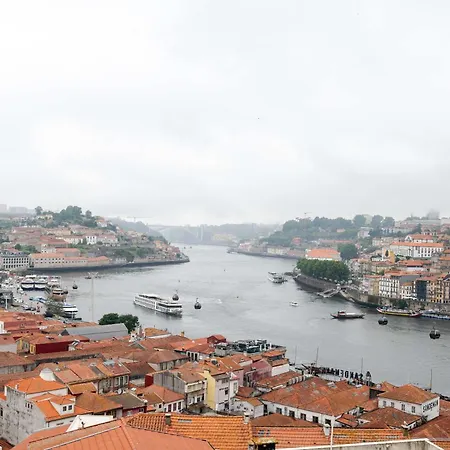 Stylish Flat Near The Douro River By Hostwise *