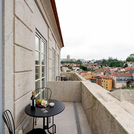 Stylish Flat Near The Douro River By Hostwise ヴィラ・ノヴァ・デ・ガイア