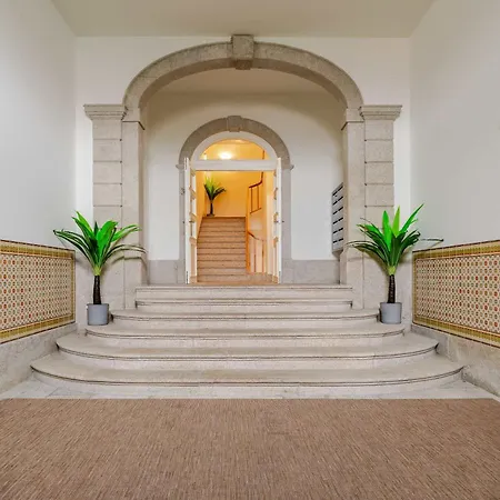 Stylish Flat Near The Douro River By Hostwise