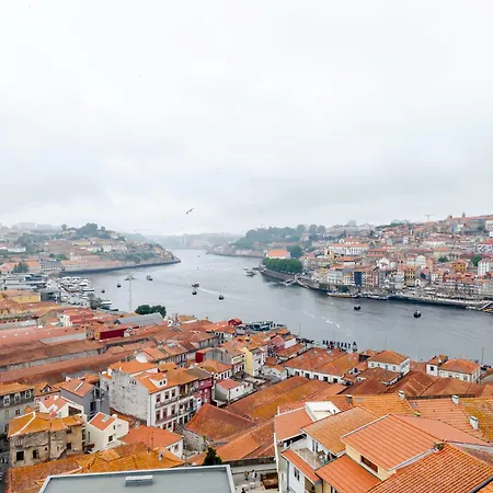 Stylish Flat Near The Douro River By Hostwise *